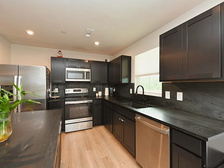 1119 Bethel Ridge Dr — Photo 10