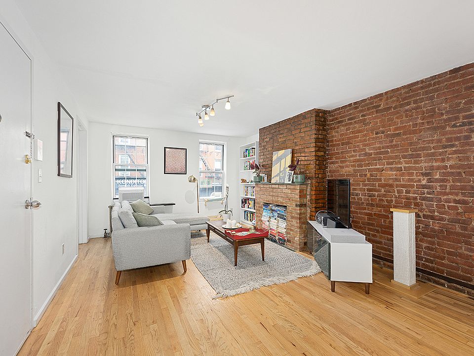 1st image of 117 Smith St #1