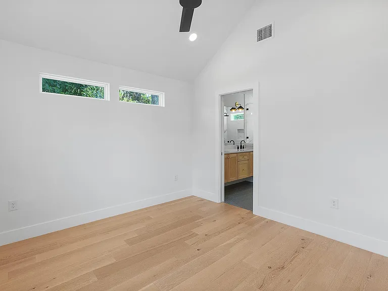 913 Mansell Ave #2 — Photo 17