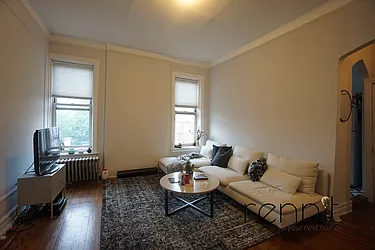 Rented by Rennit Inc.