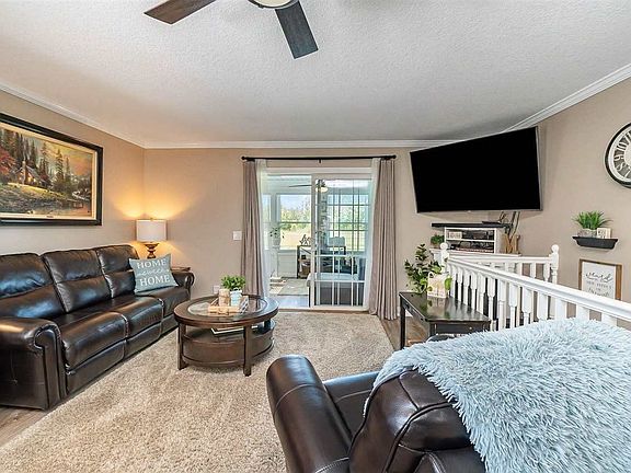 3rd image of 538 Hampton Lake Dr
