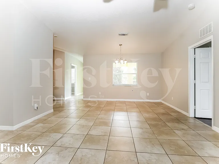 3201 SW Collings Dr — Photo 5