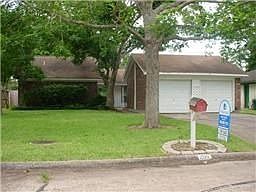 1st image of 206 Pecan Dr