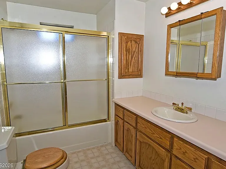 1058 Tenabo Ln — Photo 14