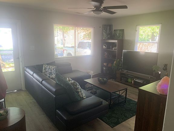 3rd image of 8300 Glen Myrtle Ave #8302