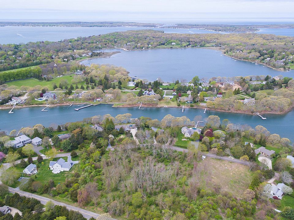 1st image of 11 Margarets Dr