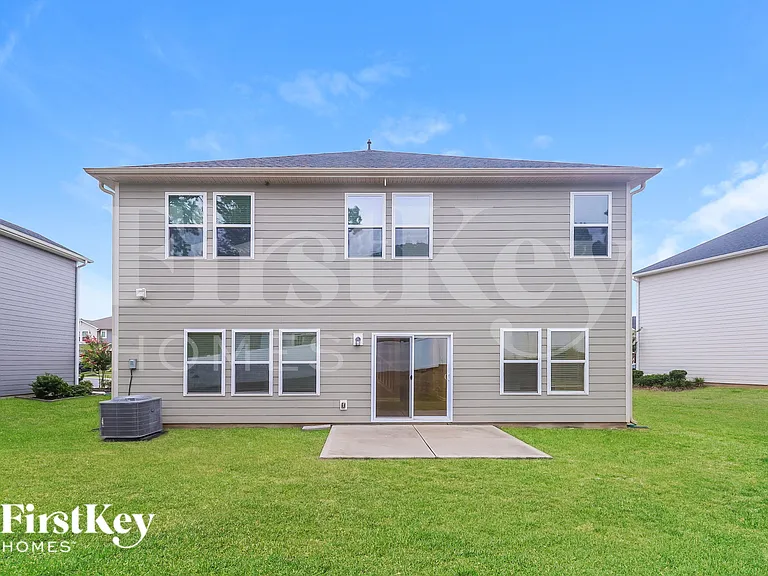 916 Clementine Rd — Photo 18