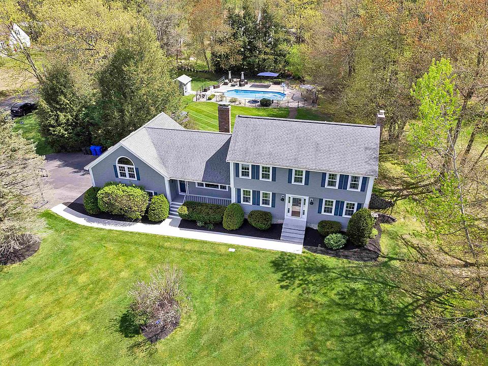 1st image of 28 King Arthur Drive