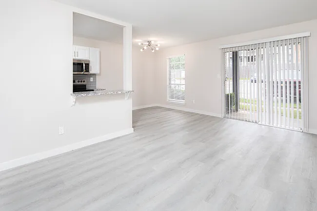 2700 At Homewood Apartments — Photo 12