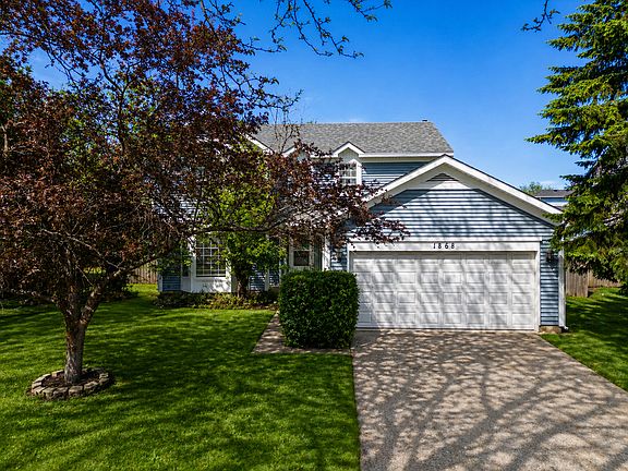 2nd image of 1868 Pastoral Ln