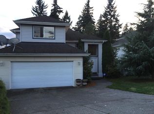 2027 NE 24th St, Renton, WA 98056