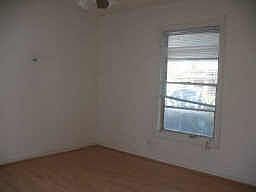 5th image of 215 N De Costa St
