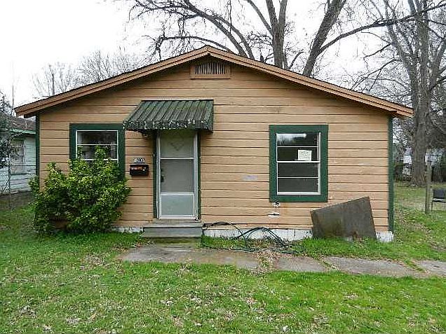 1st image of 3609 Sanders St