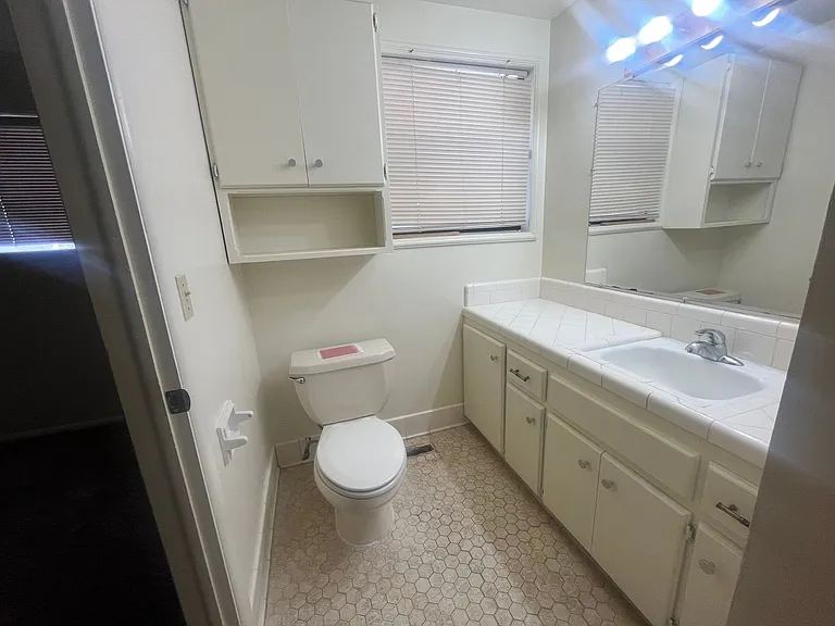 1632 S 69th East Ave — Photo 19