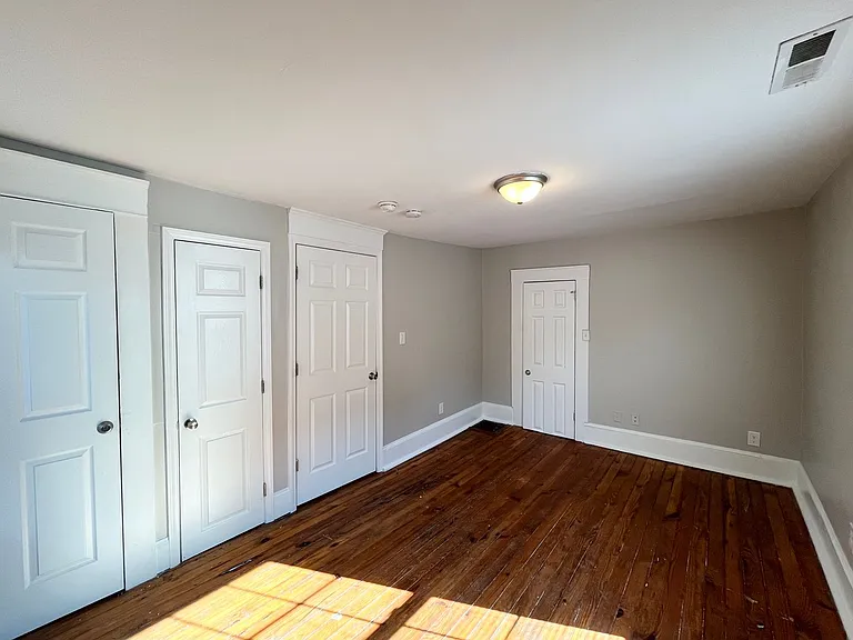 1810 Vale St — Photo 22