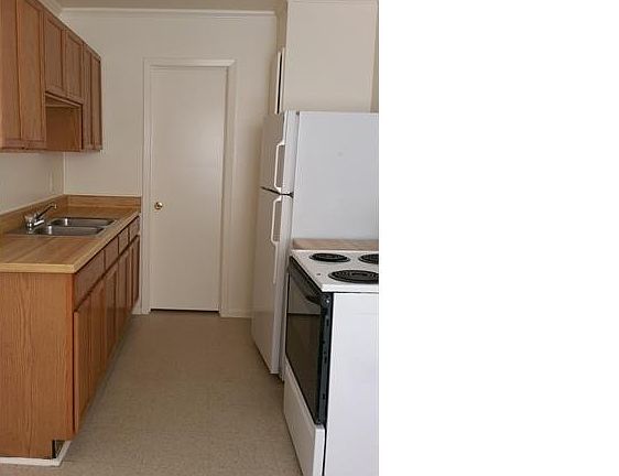 5th image of 5858 Elm Valley Dr APT 2