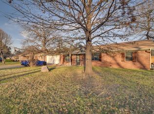 1140 Birch St, Hurst, TX 76053