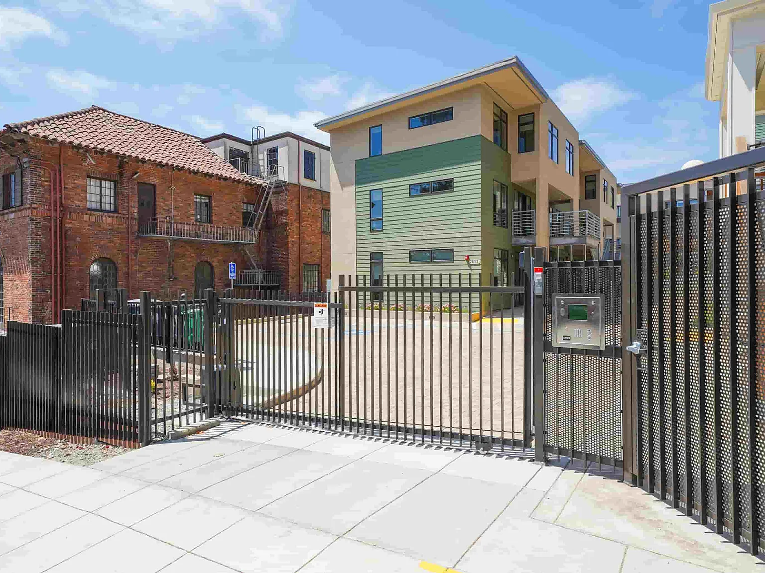 Vero Hills Apartments — Photo 4