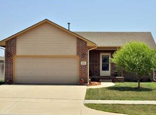 752 Reflection Lk, Andover, KS 67002