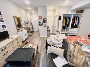 1730 Ridge Ave #2R, Philadelphia, PA 19130