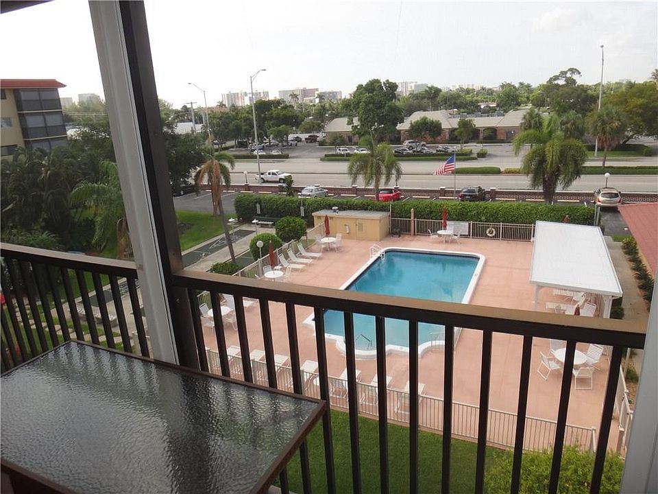 1st image of 2601 NE 14th Street Causeway #434