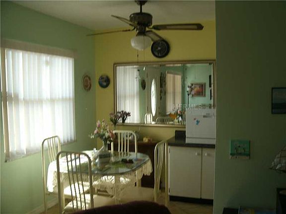 4th image of 13940 Anona Heights Dr APT 8