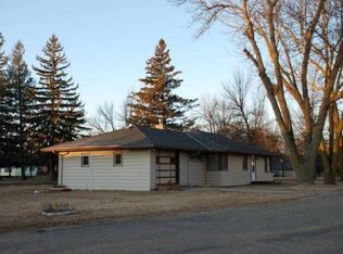 2401 24th St, Slayton, MN 56172