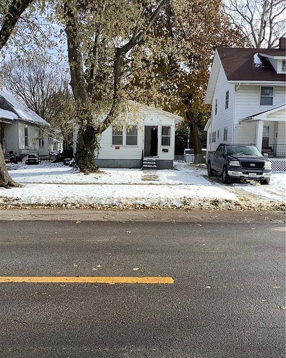 2nd image of 535 E Olive St