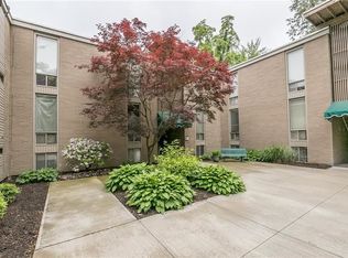 6550 Chaffee Ct #1-F, Brecksville, OH 44141