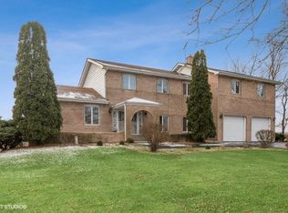 1325 W Corning Rd, Beecher, IL 60401