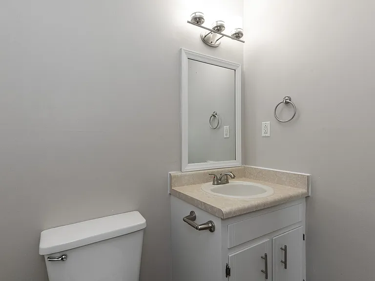 Northwoods Apartments — Photo 21