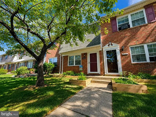 8303 Norwood Dr, Millersville, MD 21108