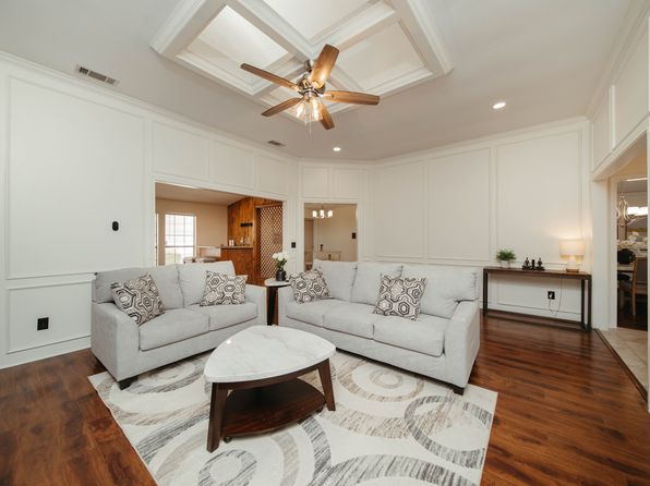 1816 Tawakoni Ln