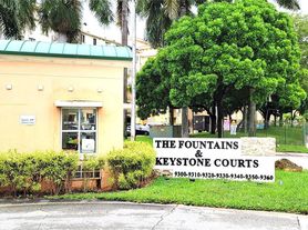 9310 Fontainebleau Blvd