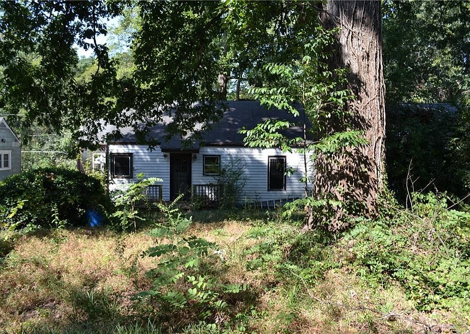 2nd image of 800 Gresham Ave SE Lot 2