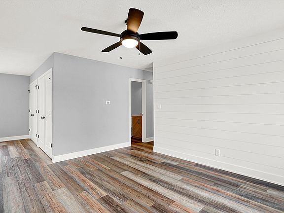 5th image of 3413 Sussex Ln