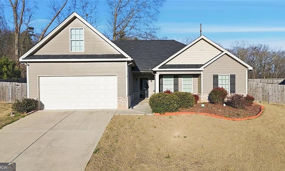 1st image of 165 Peak Ct