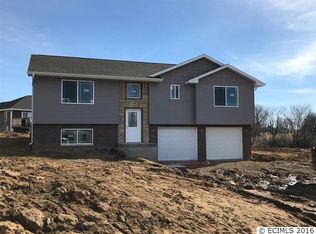 430 N Blake, East Dubuque, IL 61025