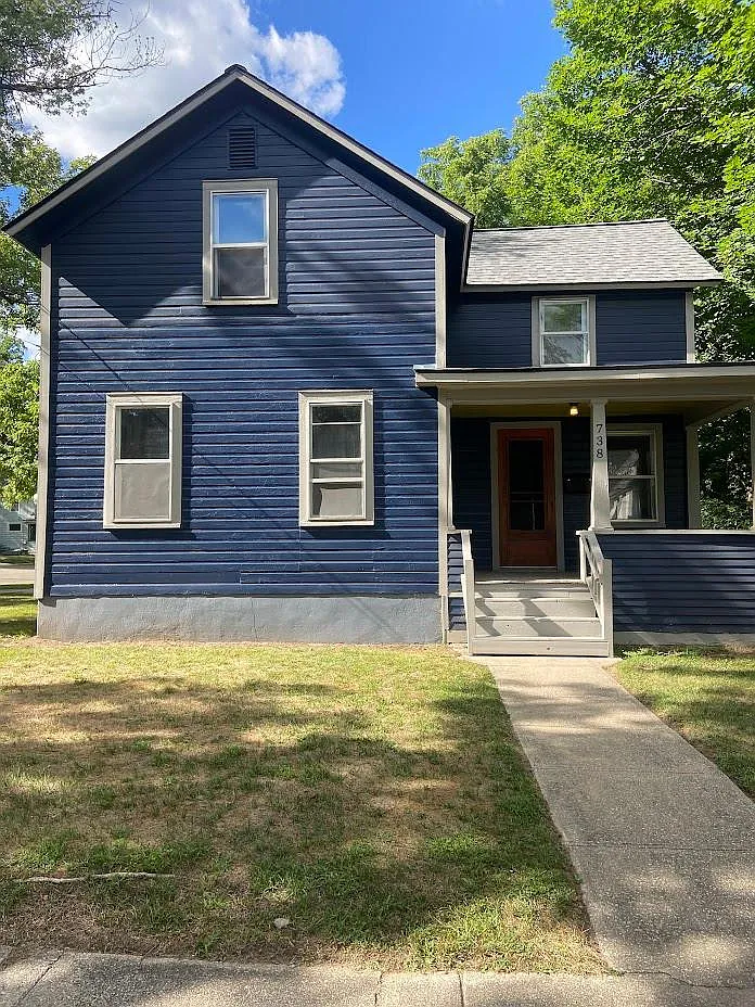 738 Minor Ave — Photo 1