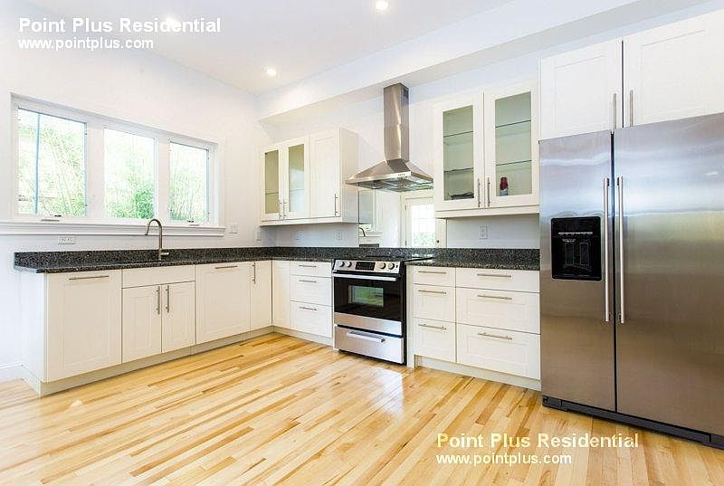 1st image of 105 Henry St #105