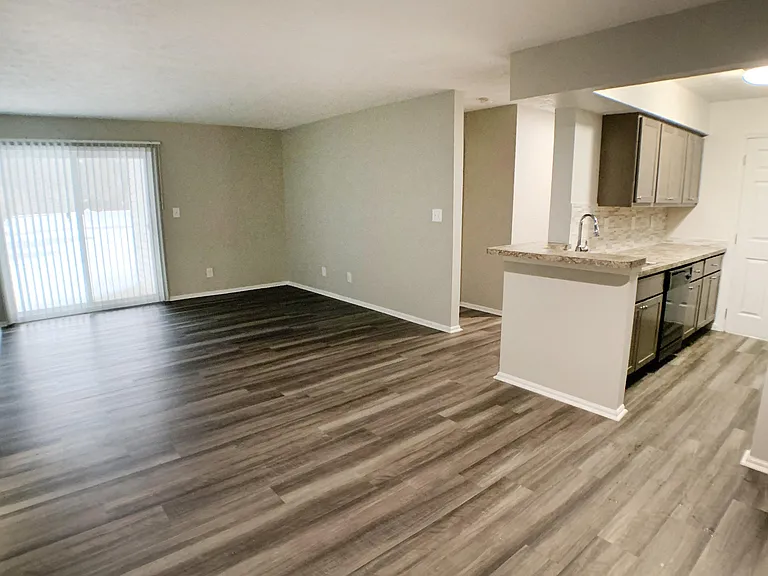 Steeplechase Apartments — Photo 34