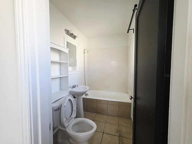 438 E Garfield Ave #440 — Photo 26