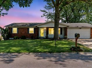 1100 King Carey Dr, Saint Louis, MO