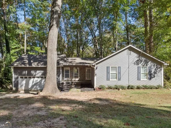 114 Corley Cir, Hiram, GA 30141