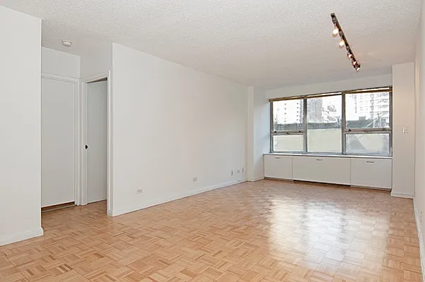Sold by Nest Seekers International | media 1