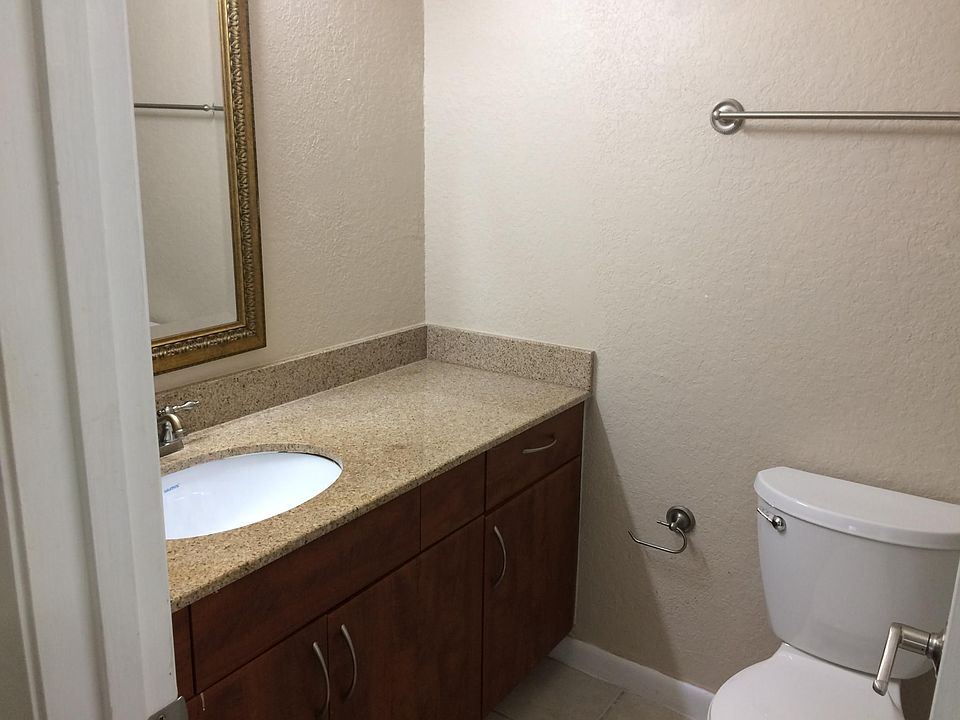 2nd image of 11538 Westwood Blvd APT 221