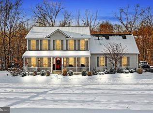 353 Talton Dr, Delta, PA 17314