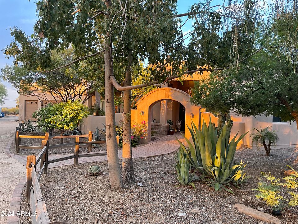 1st image of 36620 N 28TH Street