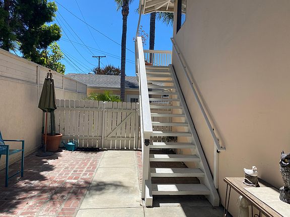 4th image of 246 N Loma Ave