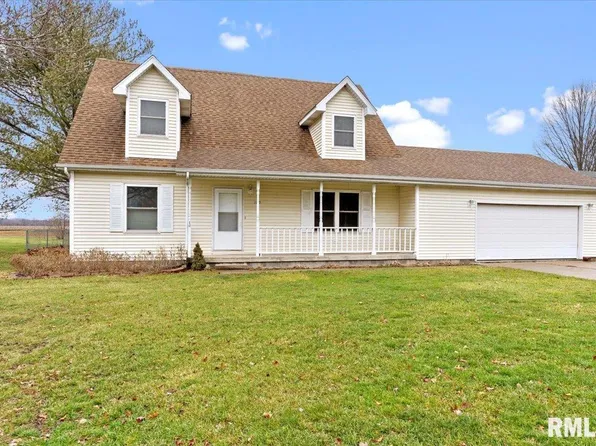 189 Joan Dr, Divernon, IL 62530